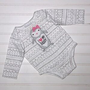🔴 FIRST IMPRESSIONS VGUC 100% Cotton “I ❤️ My Daddy” Penguin Appliqué Onesie